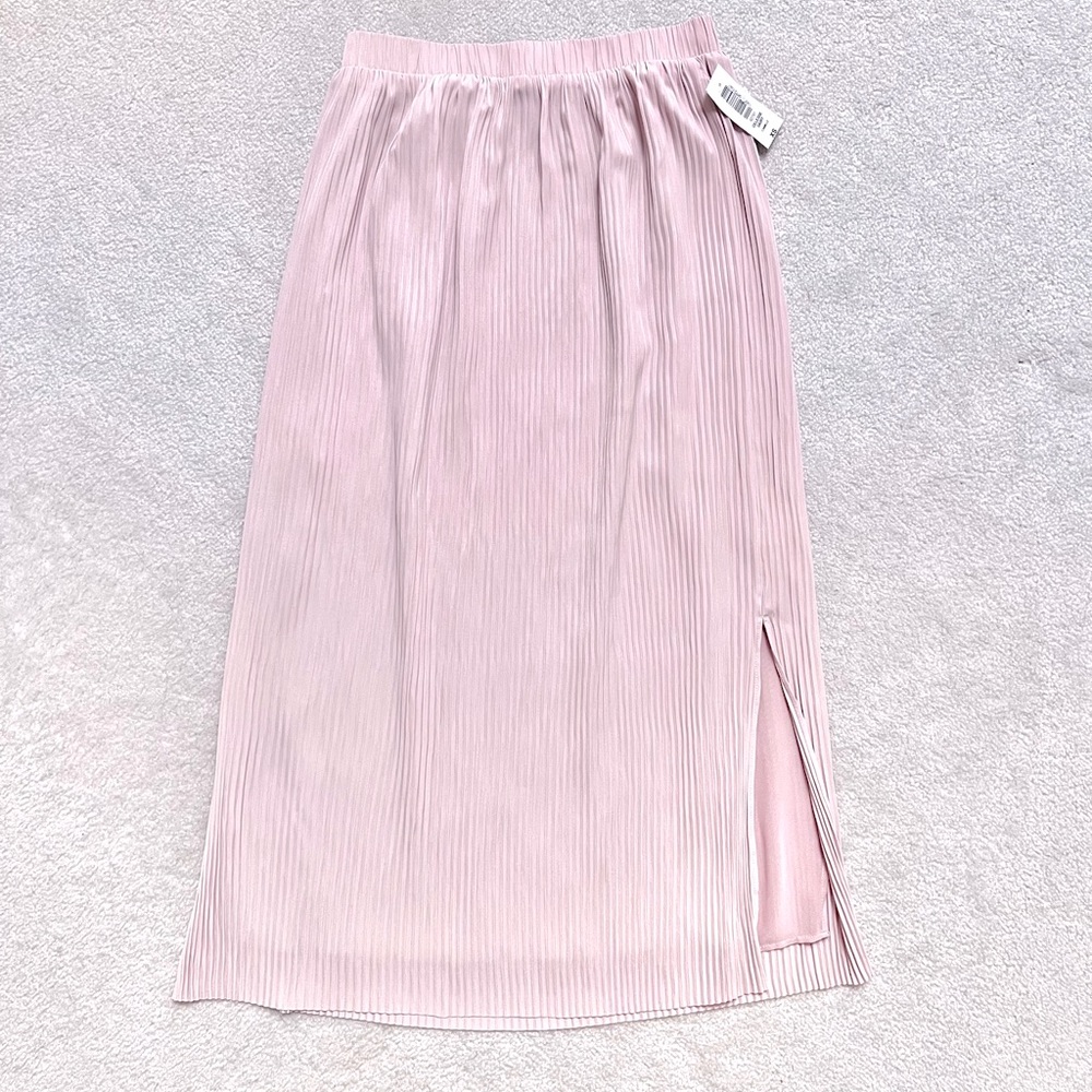 NWT Aritzia Slit Skirt